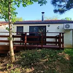 Nyaraló Casa Gaumaise & Casa Cool *