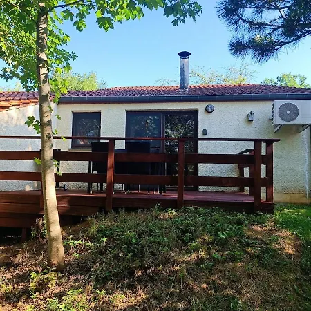 Ferienhaus Casa Gaumaise & Casa Cool *